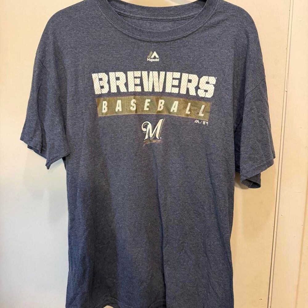Majestic-athletic Men's Navy and Blue T-shirt